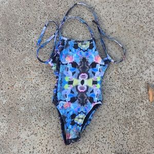One piece jolyn swimsuit